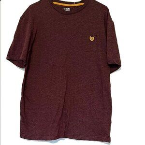 Chaps Burgundy Short Sleeve T-Shirt Men’s – Casual Crew Neck Tee (LARGE)